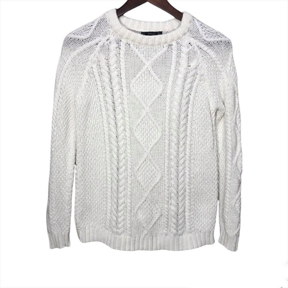 Zara White Knit Crew Neck Sweater Size Small